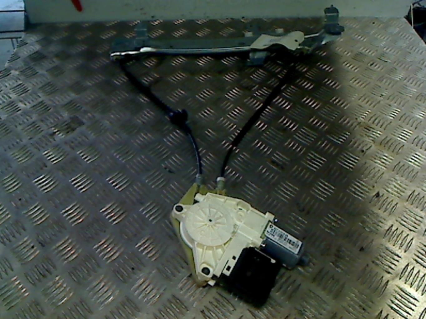 Alzacristalli elettrico posteriore sinistro RENAULT MEGANE 3 PHASE 2 Diésel - 1