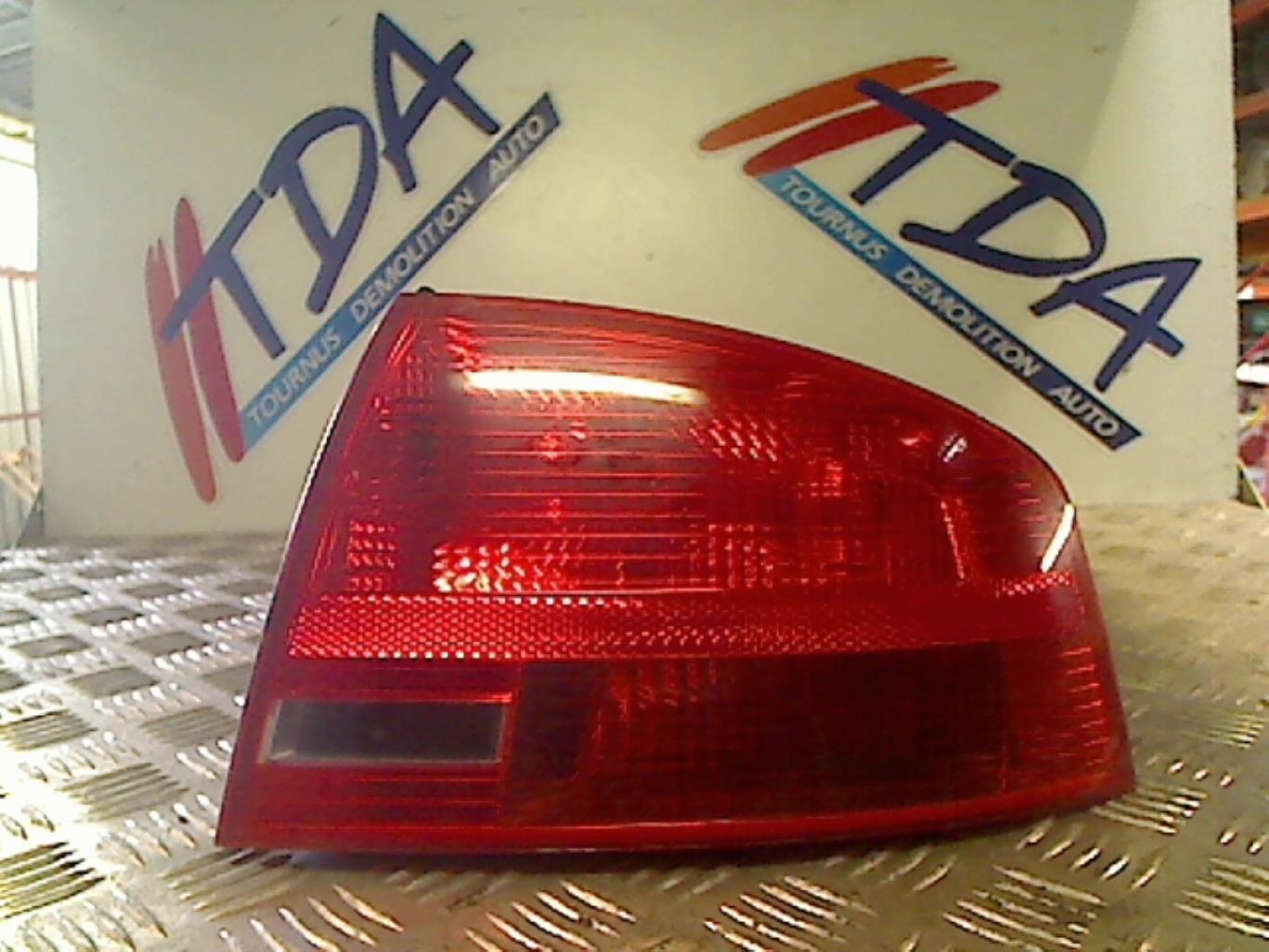 Fanale posteriore principale destro (luci) AUDI A4 2 PHASE 2 Diésel - 1