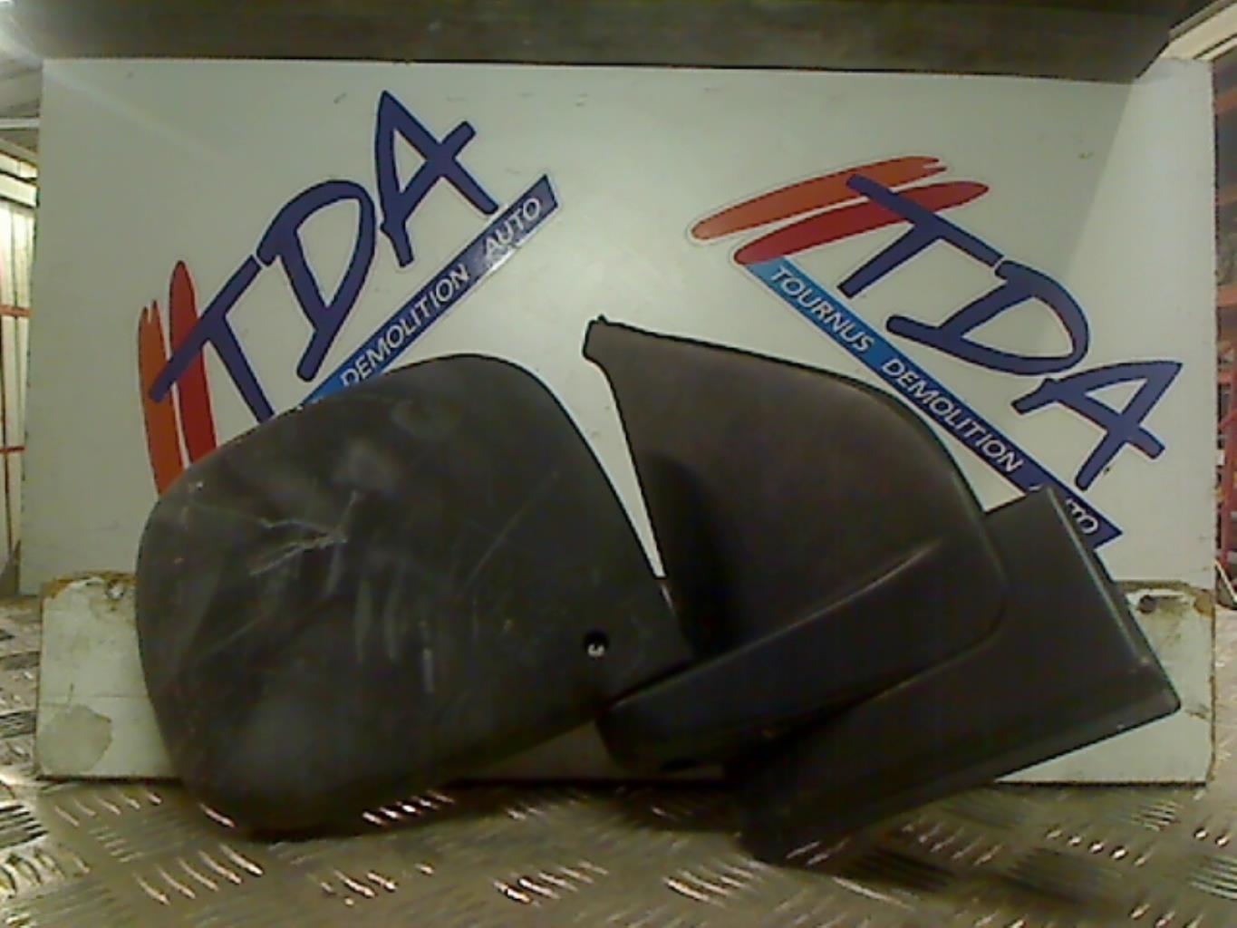 Retrovisor derecho NISSAN VANETTE 2 Diésel - 1