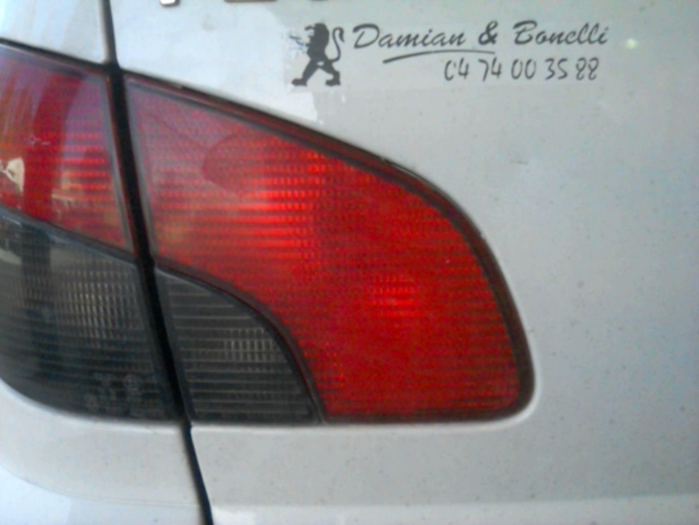 Gruppo ottico posteriore secondario sinistro (luci) PEUGEOT 406 PHASE 1 BREAK Diésel - 1