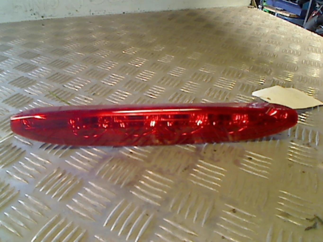 Luce stop centrale PEUGEOT 208 1 PHASE 2 Gasolina - 1