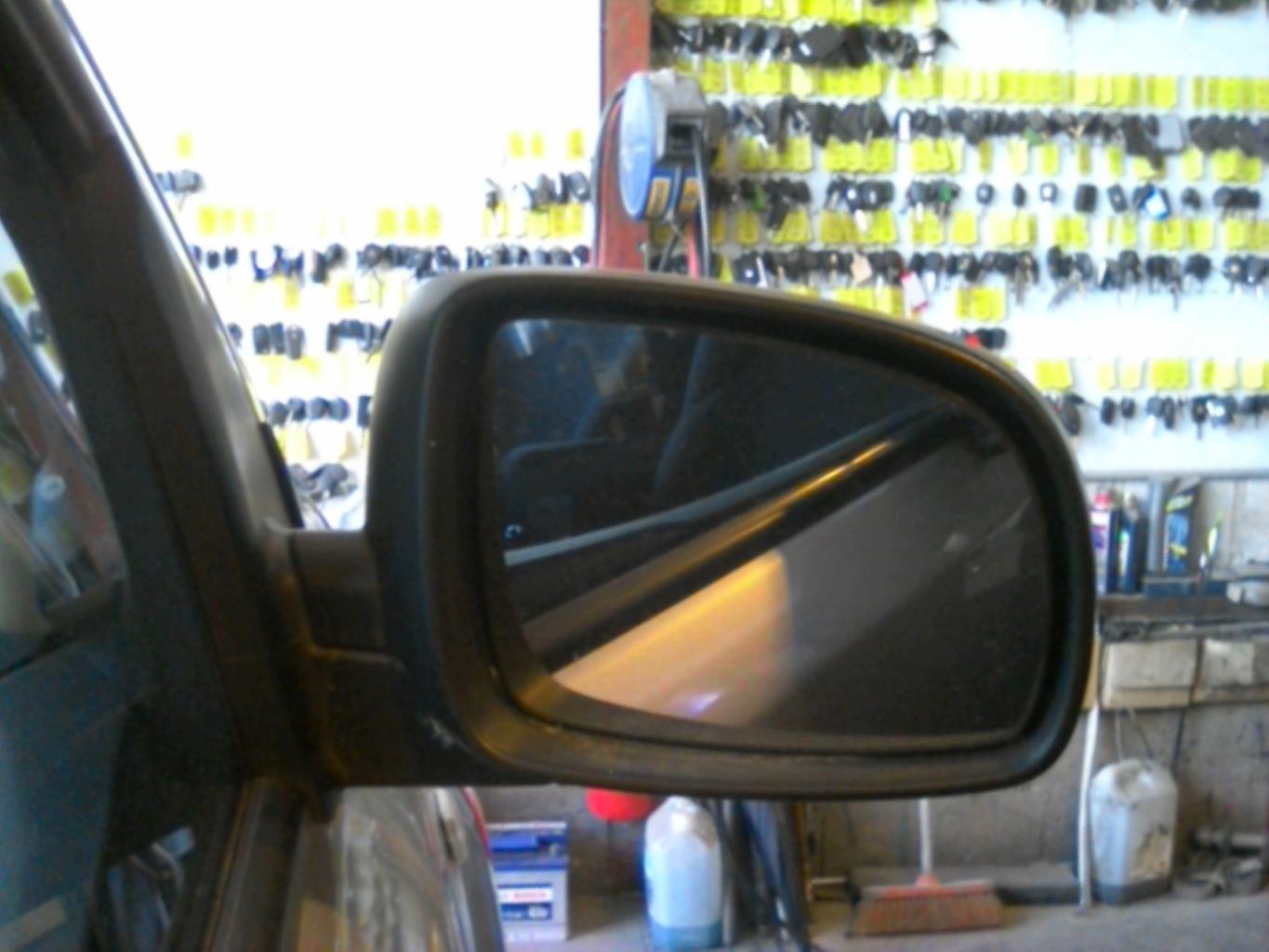 Retrovisor derecho NISSAN NOTE 1 PHASE 1 Diésel - 1