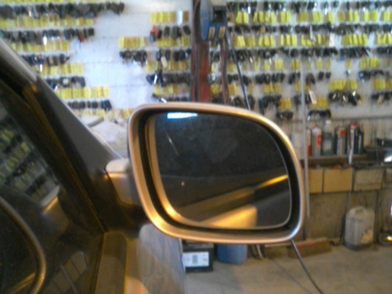 Retroviseur droit SEAT LEON 1 Diesel - 1