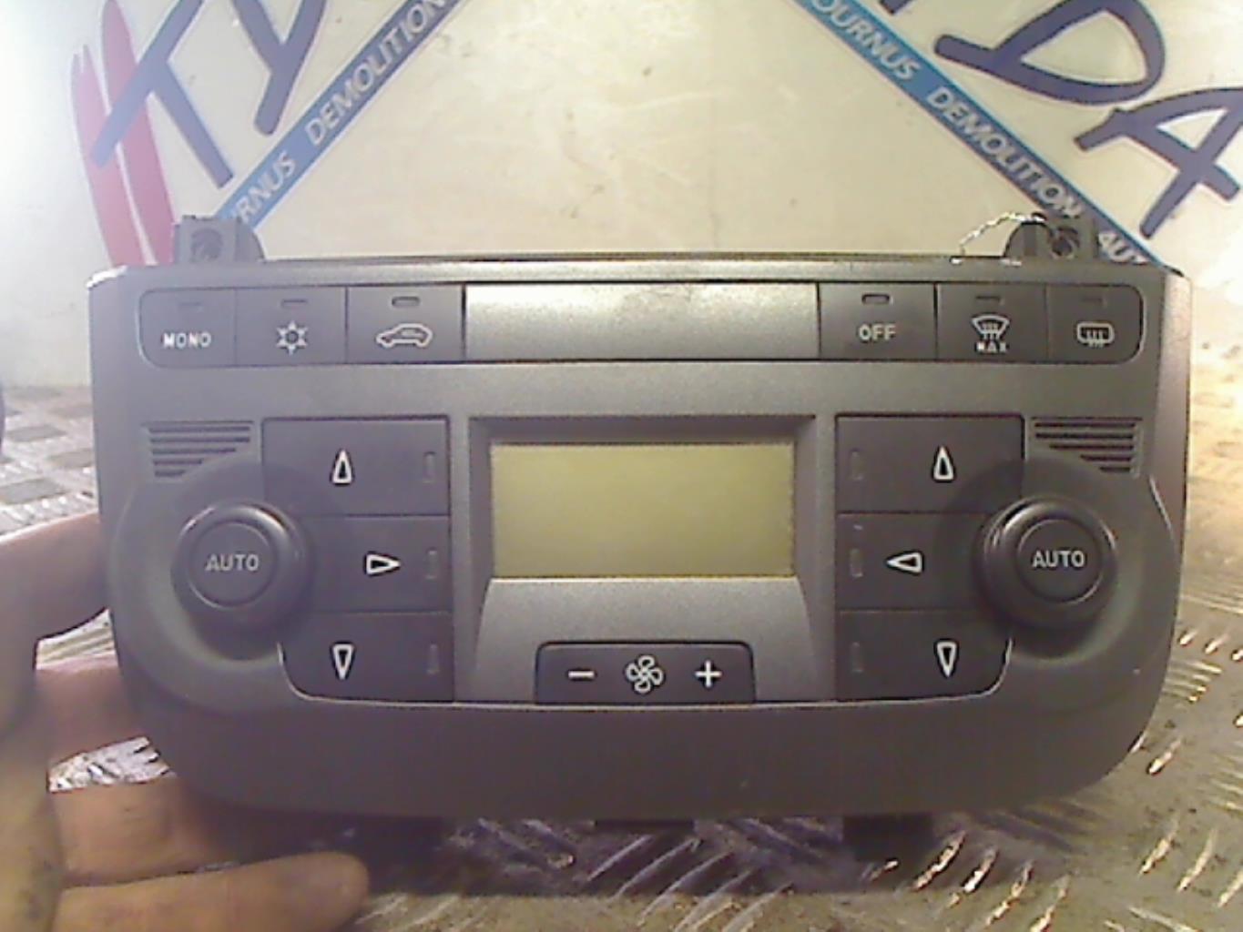 Comandi riscaldamento FIAT GRANDE PUNTO Gasolina - 1