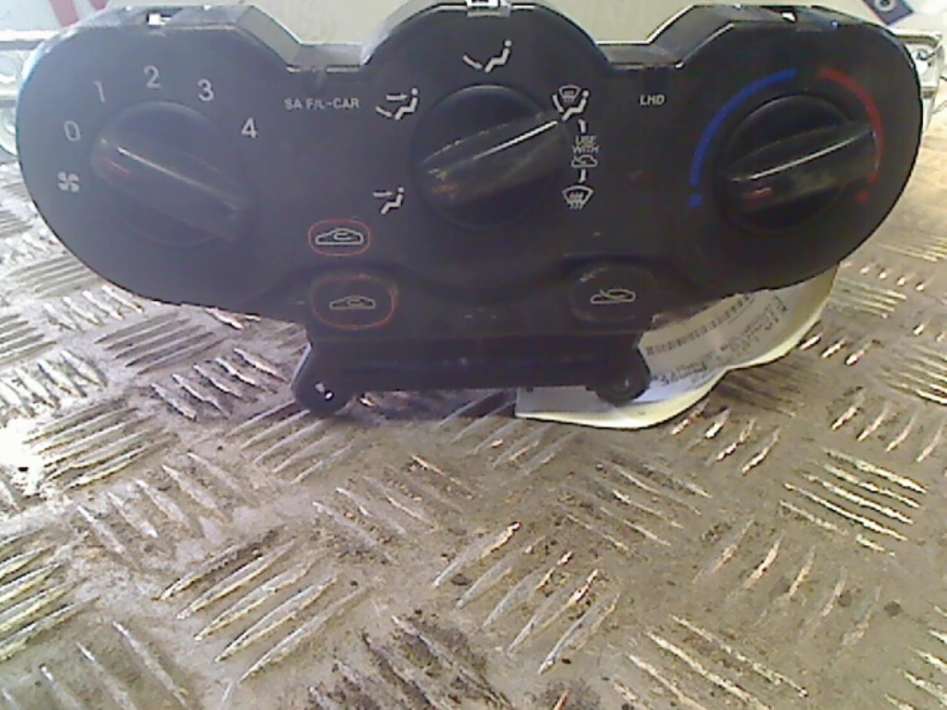 Commande chauffage KIA PICANTO 1 PHASE 2 Essence - 1