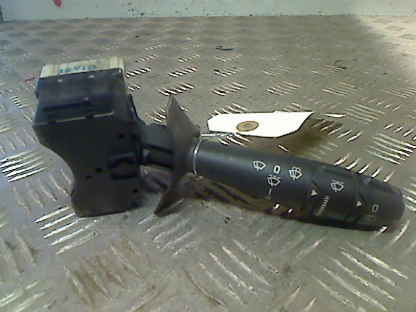 Devio tergicristalli RENAULT CLIO 2 PHASE 2 Gasolina - 1