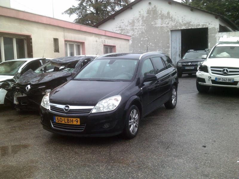 Aile avant droit OPEL STRA STATION WAGON  - 1