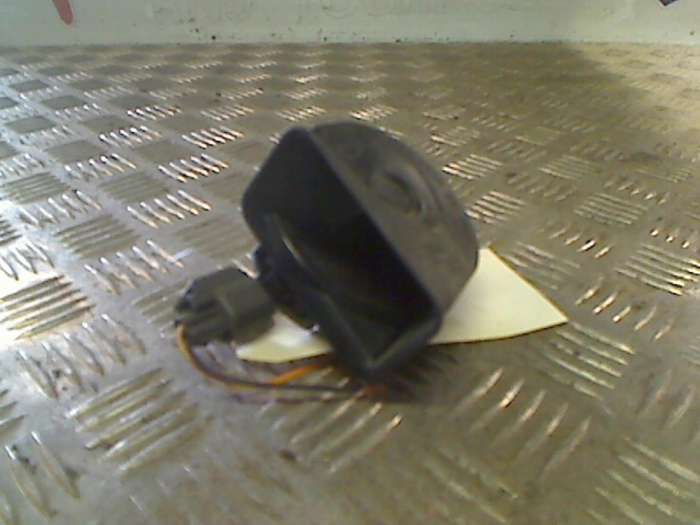 Tromba/Clacson FORD FIESTA 5 PHASE 2 Diésel - 1
