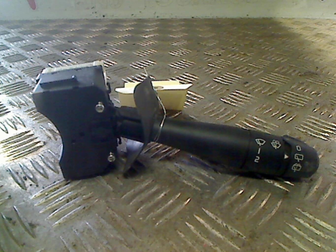 Devio tergicristalli RENAULT CLIO 2 PHASE 2 Gasolina - 1