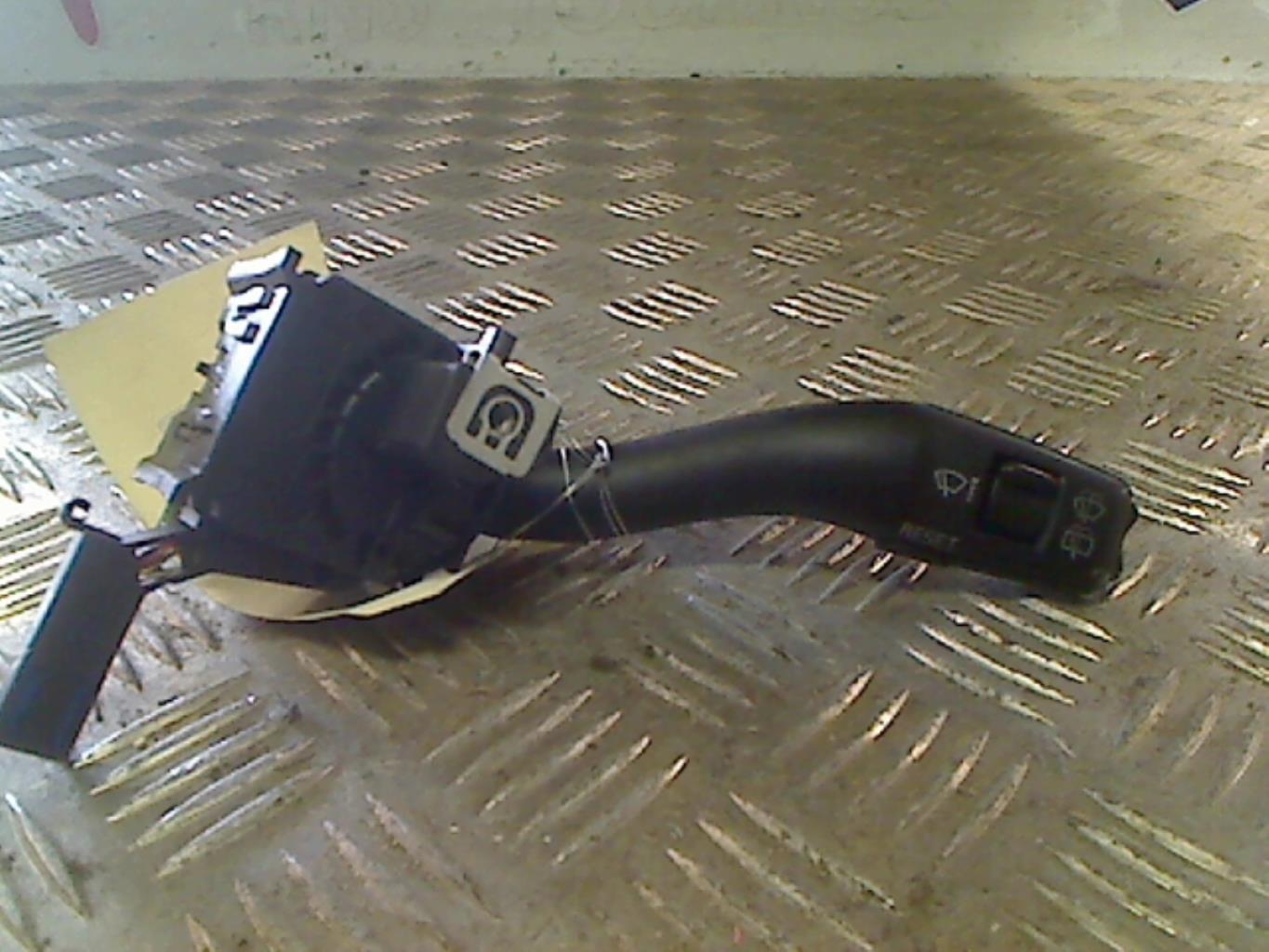 Commodo d'essuie glaces AUDI A3 2 SPORTBACK PHASE 1 Diesel - 1