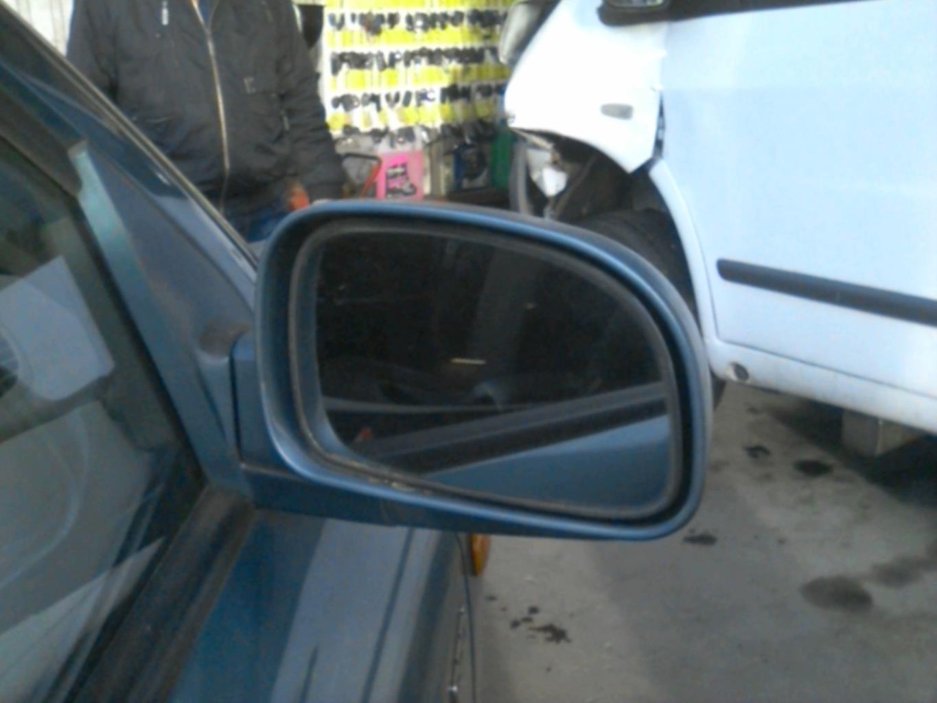 Specchietto retrovisore destro HYUNDAI SANTA FE 1 Diésel - 1