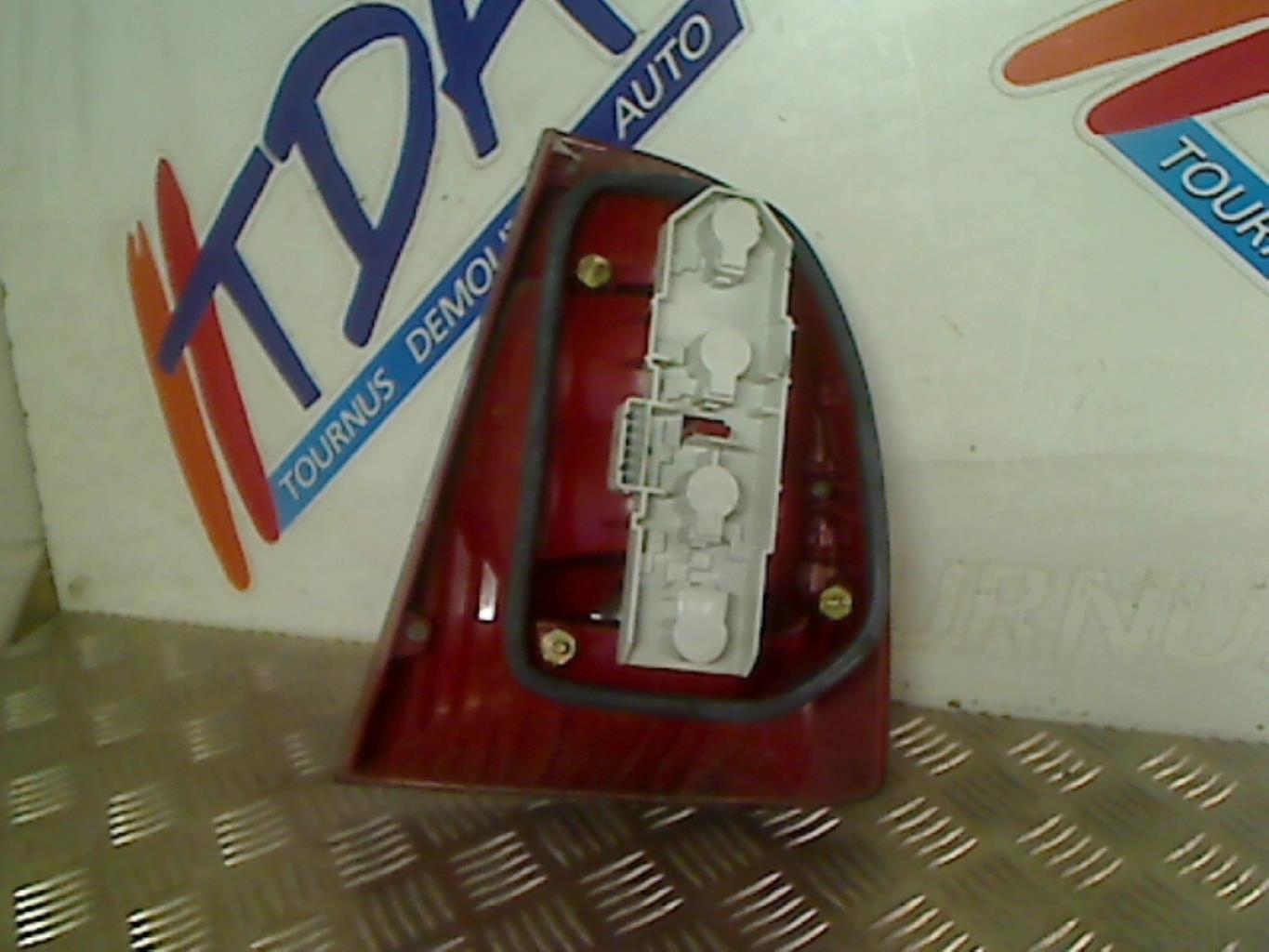 Fanale posteriore principale sinistro (luci) SKODA SUPERB 1 Diésel - 1