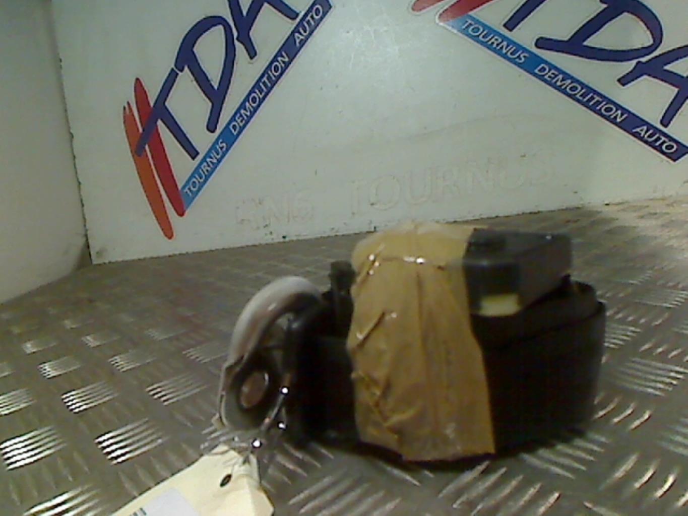 Cintura di sicurezza posteriore destra VOLKSWAGEN NEW BEETLE 1 PHASE 1  - 1