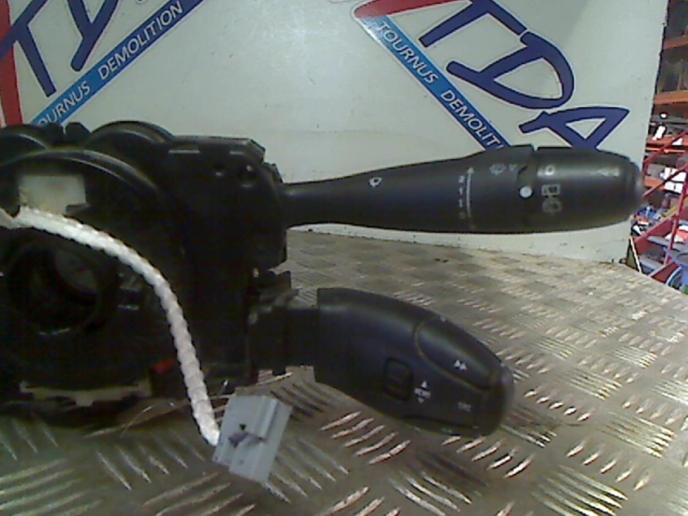 Devio guida completo con contatto spiralato PEUGEOT 308 1 SW PHASE 1 BREAK Diésel - 1