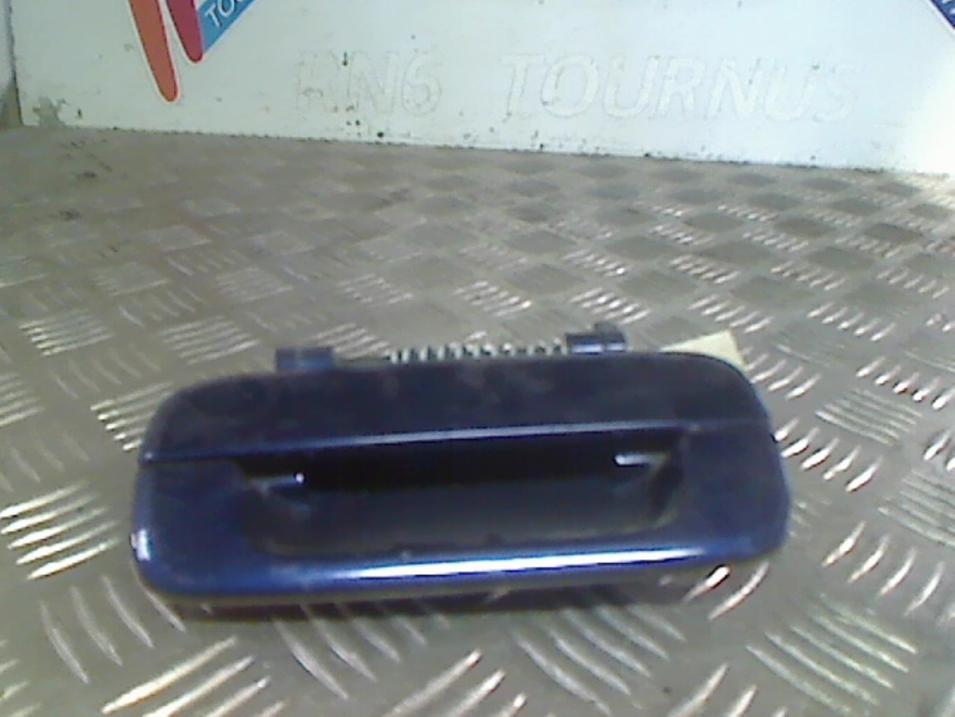 Maniglia portiera posteriore sinistra PEUGEOT 406 PHASE 1 Diésel - 1