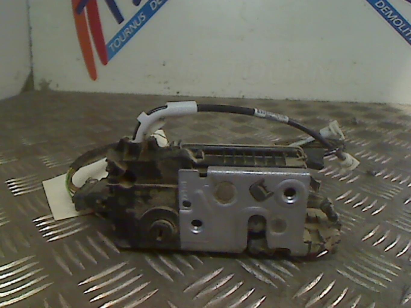 Serratura posteriore sinistra PEUGEOT 208 1 PHASE 1 Diésel - 1