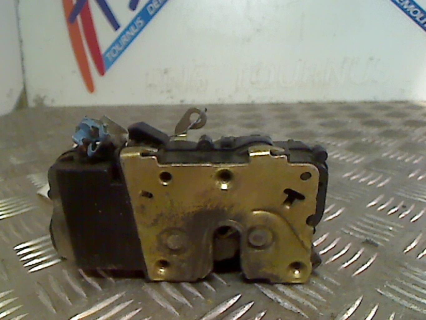 Serrure avant droit CITROEN BERLINGO 1 PHASE 1 Essence - 1