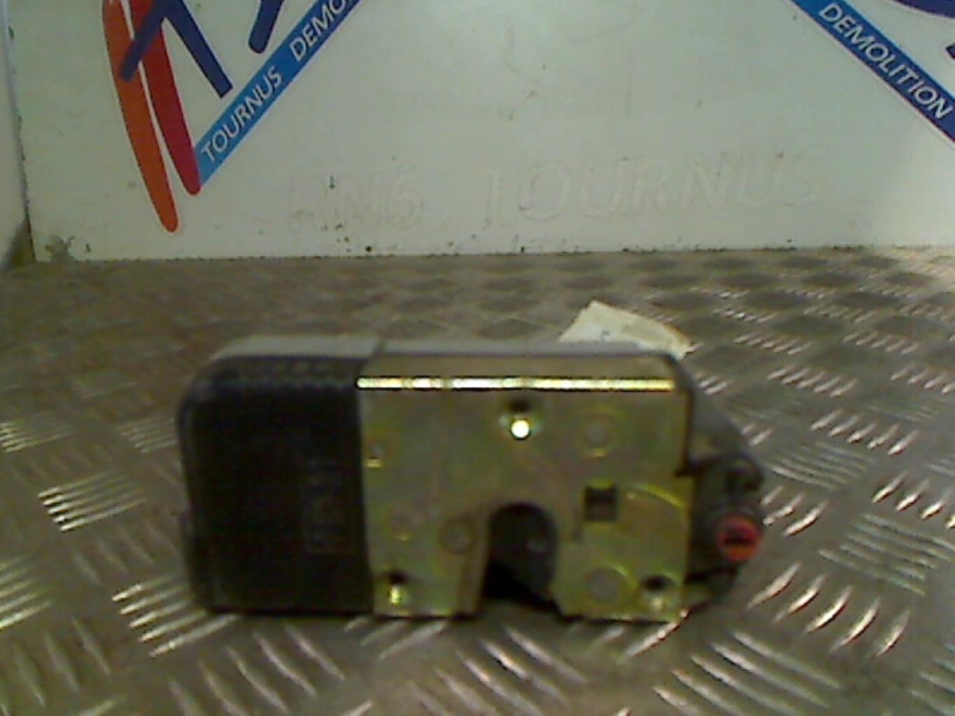 Serratura anteriore destra PEUGEOT 306 PHASE 2 Diésel - 1