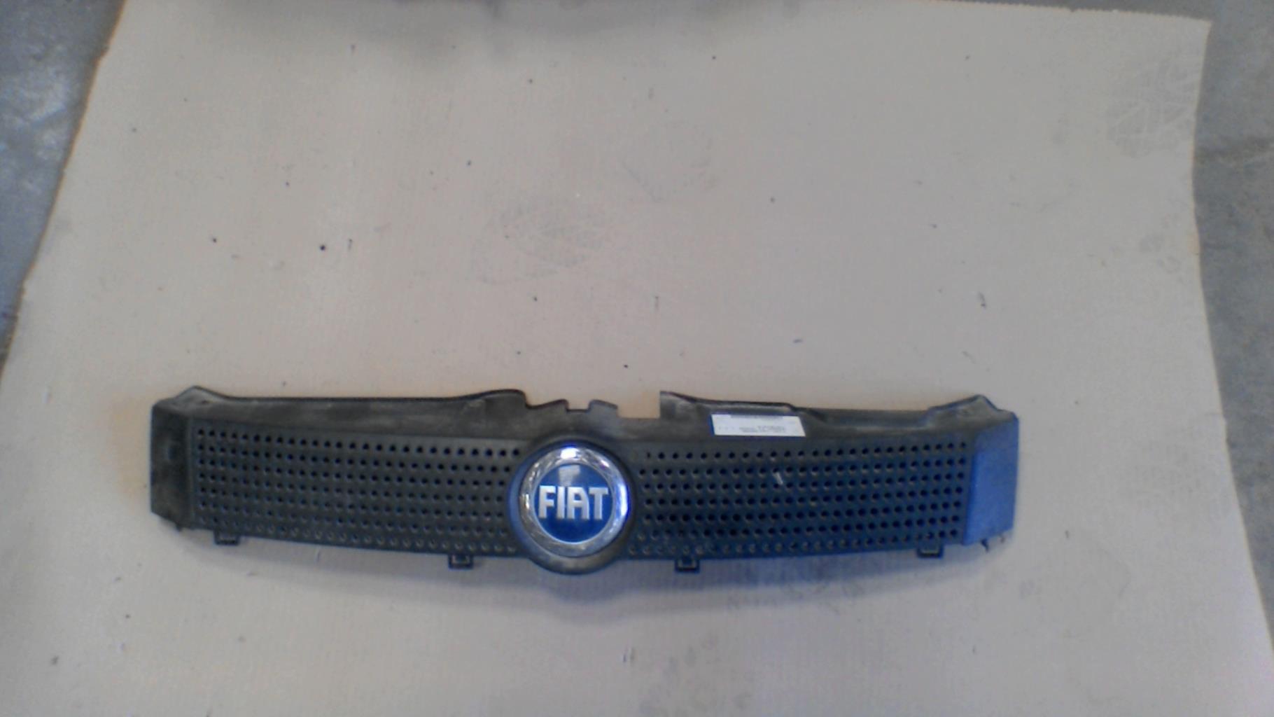 Calandre FIAT PANDA 2 PHASE 1 Essence - 1
