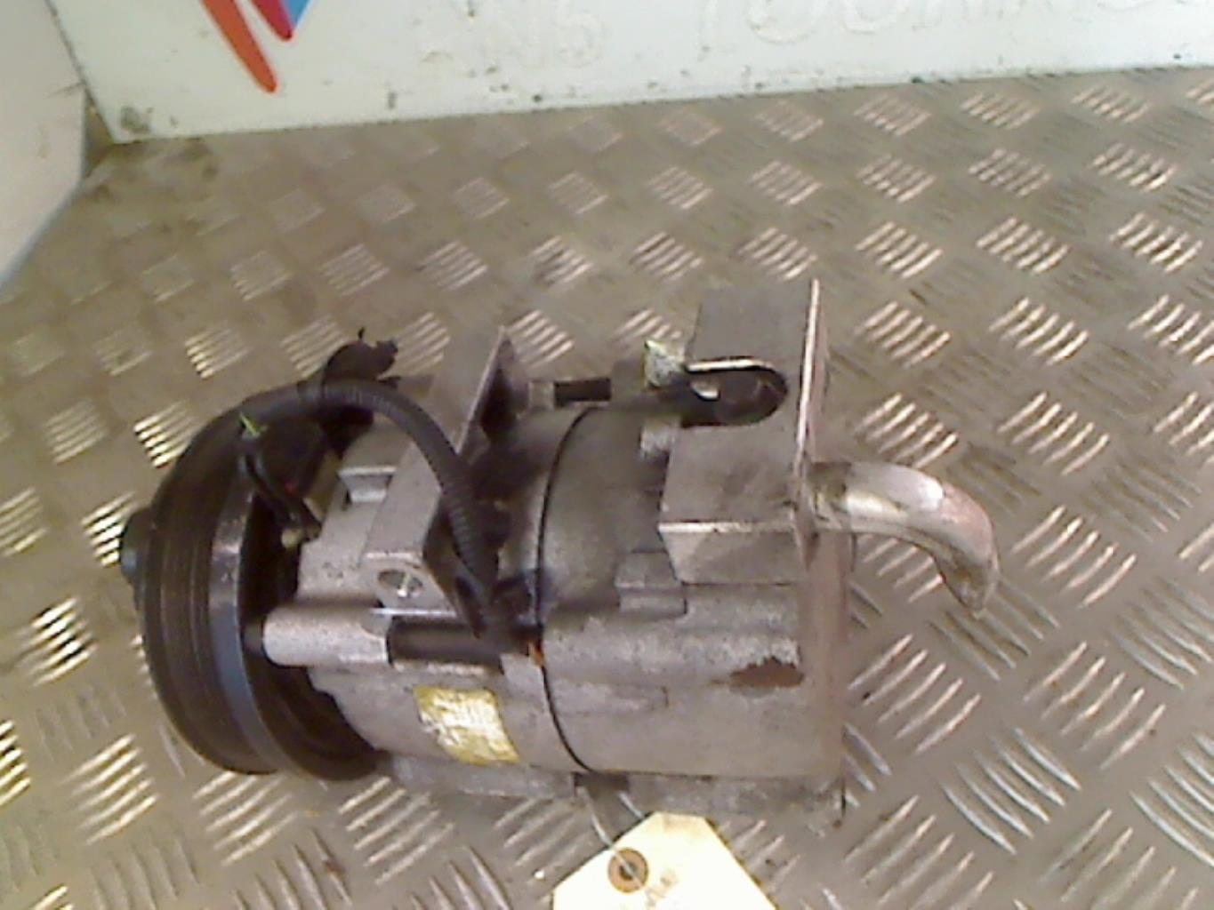 Compressore clima FORD MONDEO 2 Diésel - 1