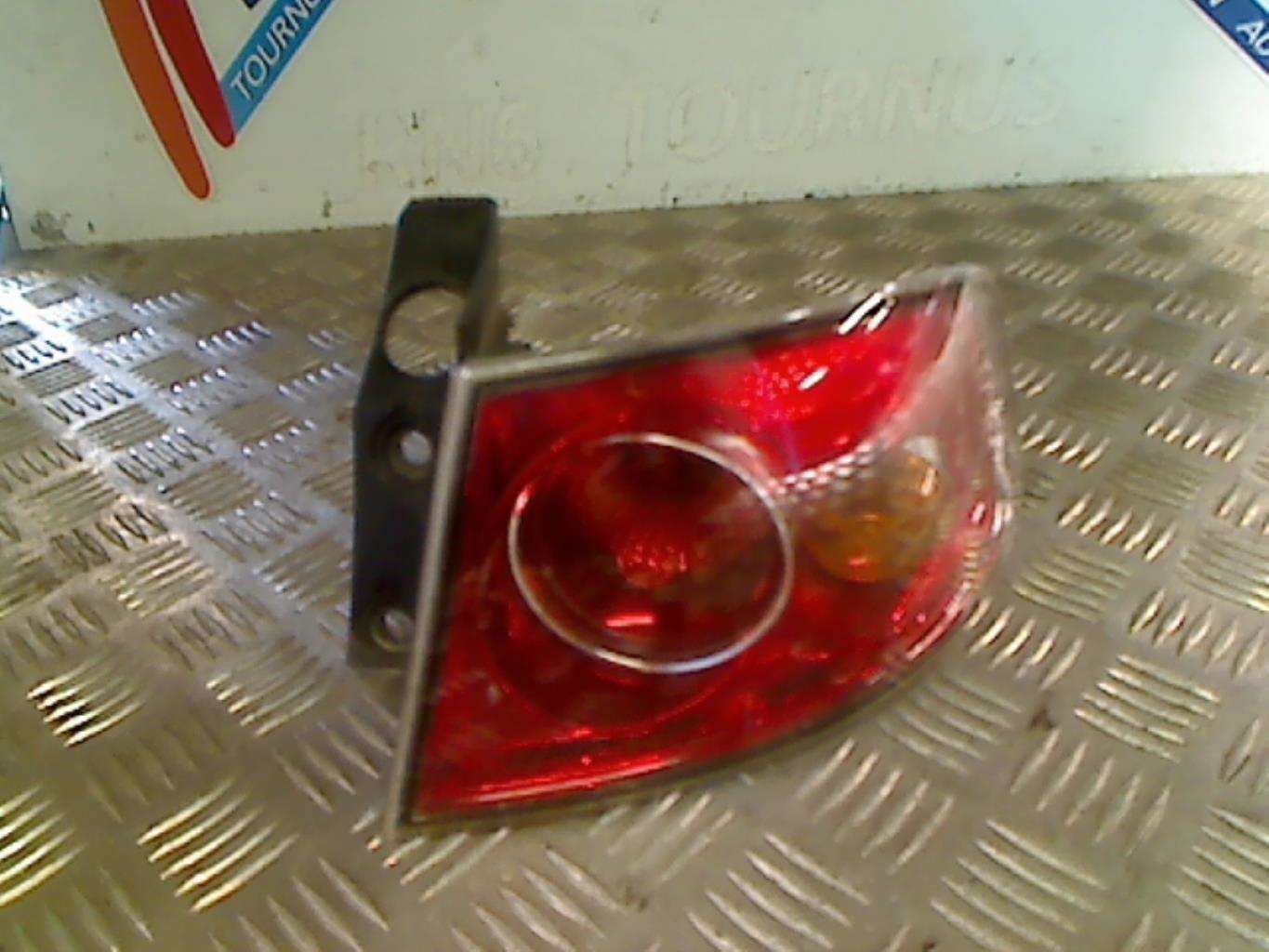 Fanale posteriore principale destro (luci) SEAT IBIZA 3 PHASE 1 Diésel - 1