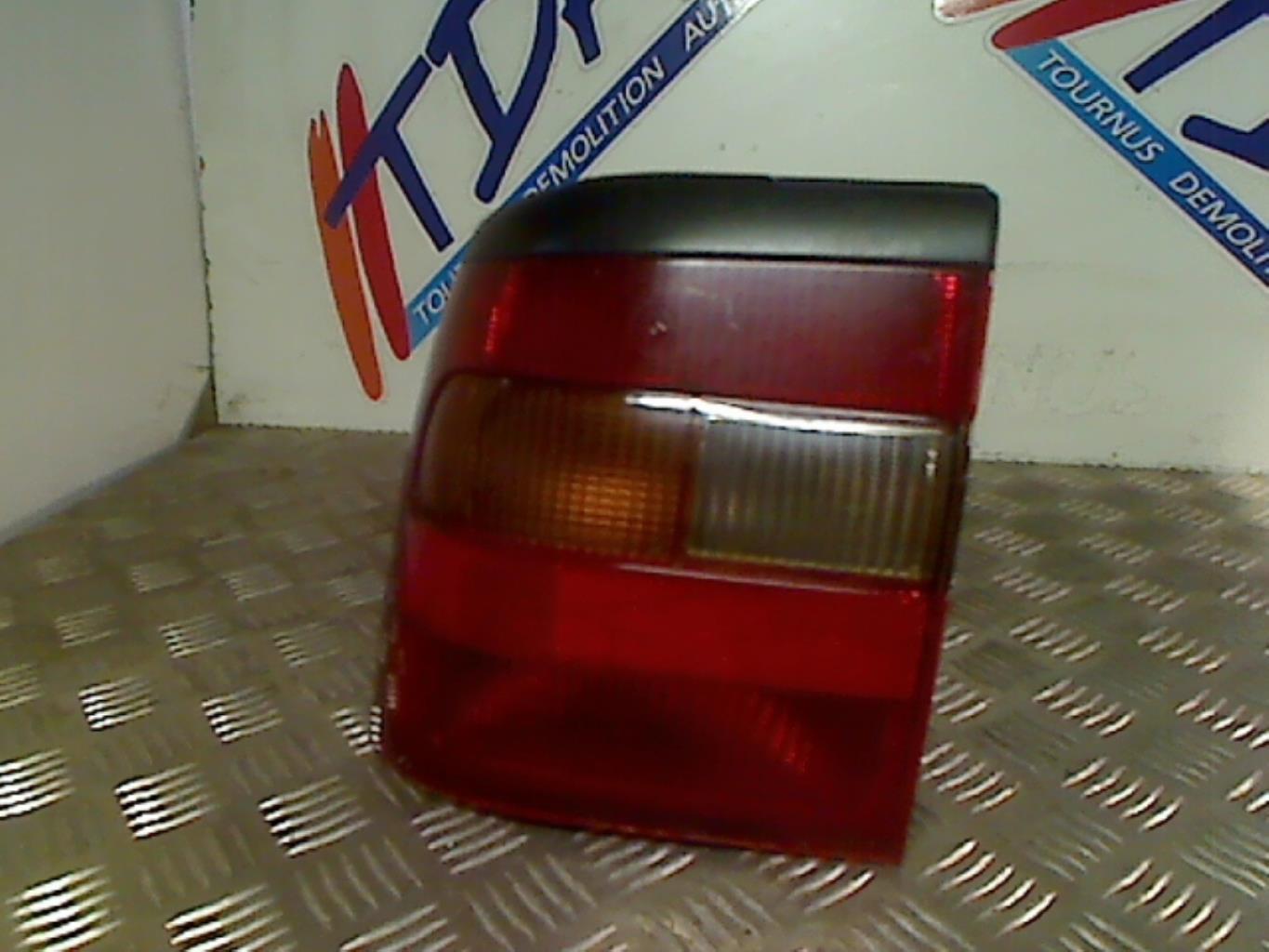 Fanale posteriore principale sinistro (luci) OPEL VECTRA A PHASE 2  - 1