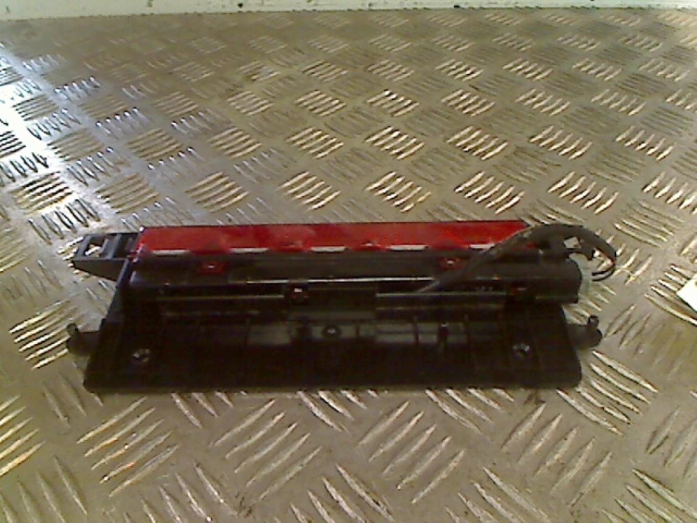 Luce stop centrale FORD MONDEO 2  - 1