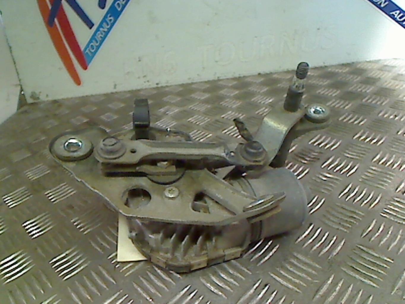 Motore tergicristallo anteriore destro PEUGEOT 407 PHASE 1 BREAK Diésel - 1