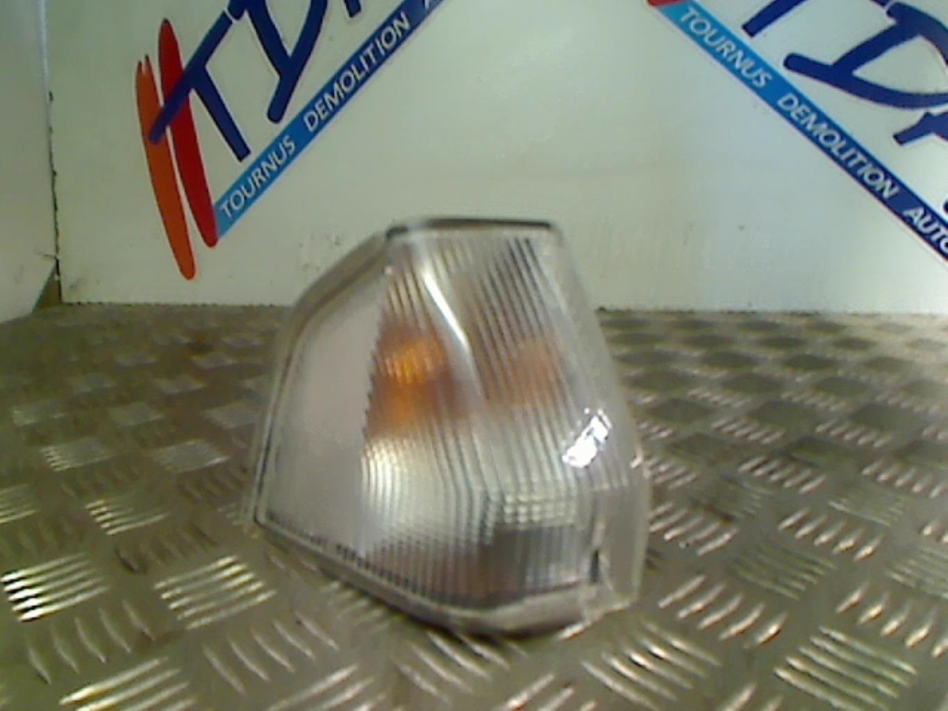 Gruppo ottico anteriore secondario destro (luci)(freccia) CITROEN BX  - 1