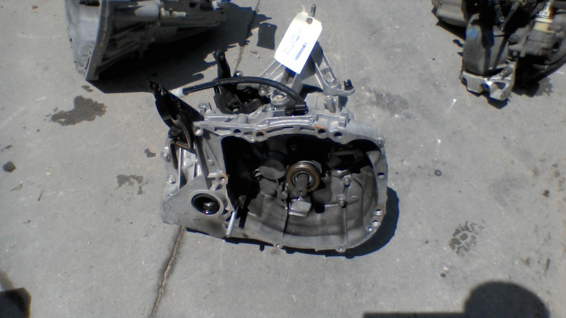 Boite de vitesses RENAULT CLIO 3 PHASE 2 Essence - 1
