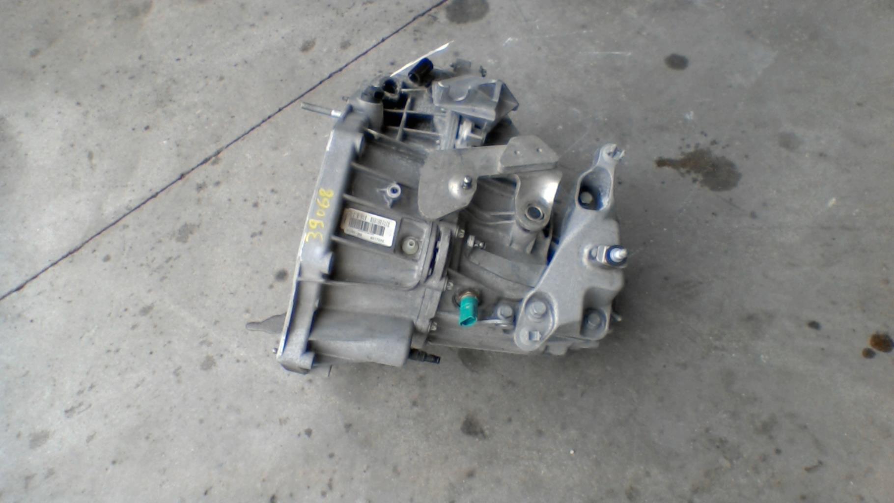 Boite de vitesses DACIA DUSTER 1 PHASE 1  - 1