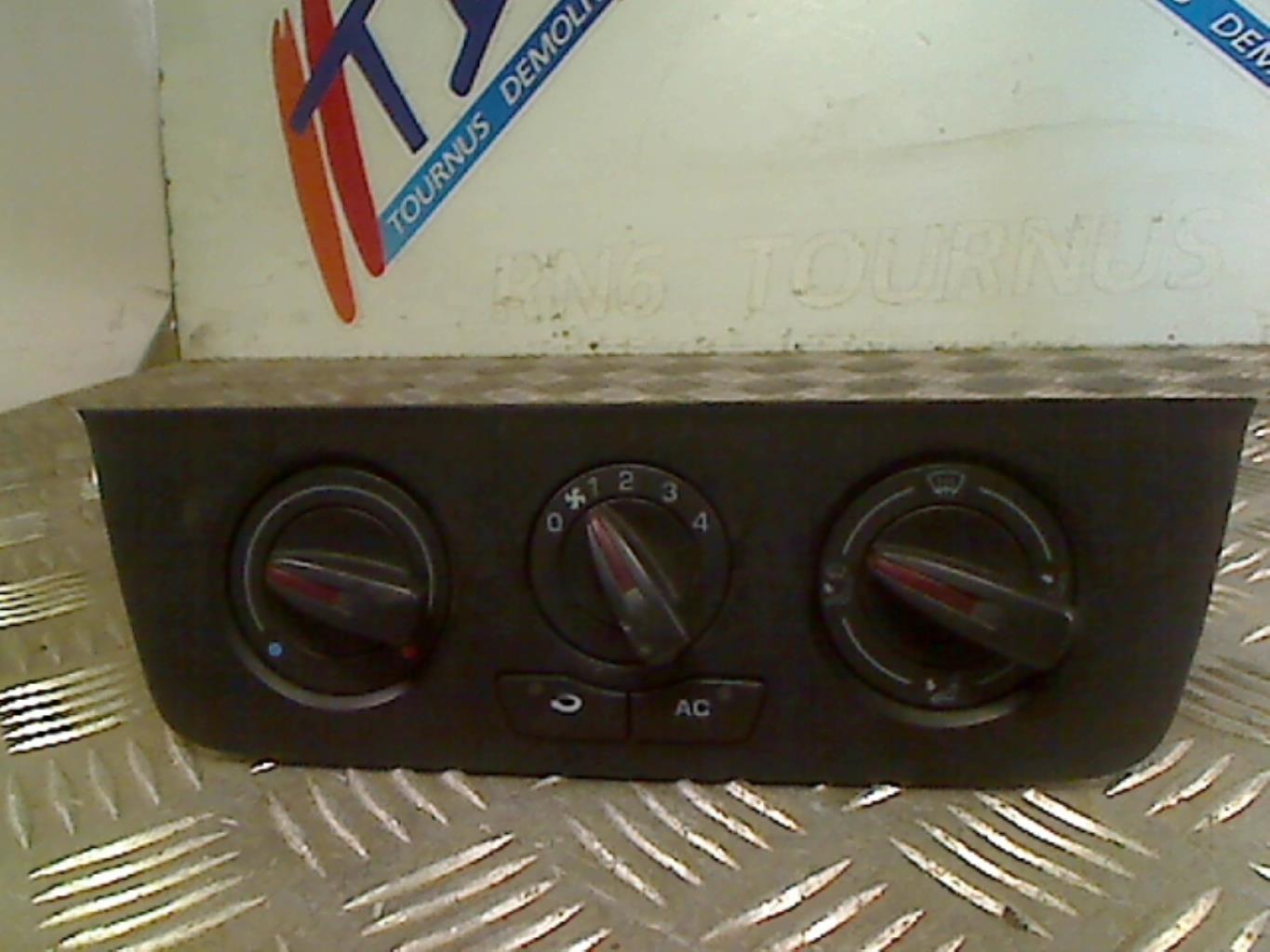 Comandi riscaldamento SEAT IBIZA 4 PHASE 1 COUPE Diésel - 1