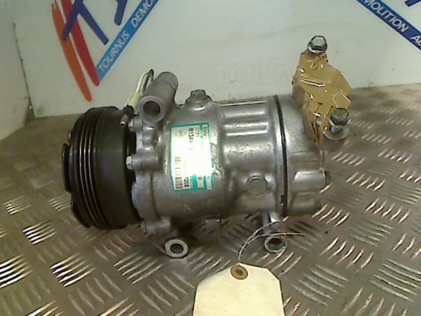 Compresseur clim RENAULT CLIO 2 PHASE 2 Essence - 1