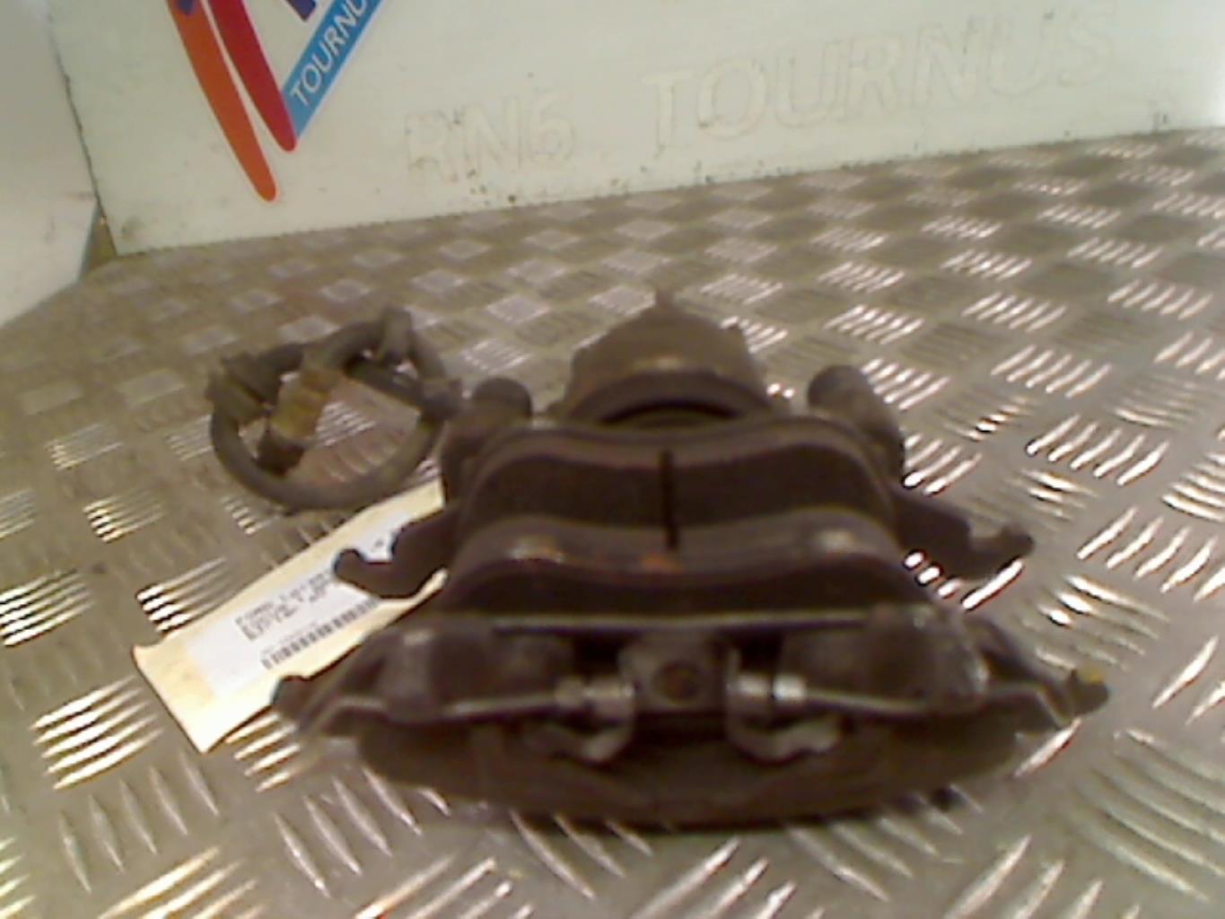 Pinza freni anteriore sinistra FORD FOCUS 1 BREAK Gasolina - 1