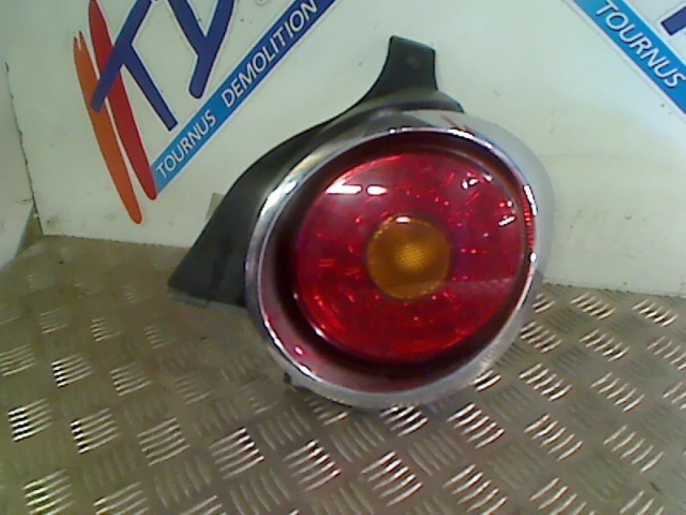 Fanale posteriore principale destro (luci) ALFA ROMEO MITO PHASE 1 Diésel - 1