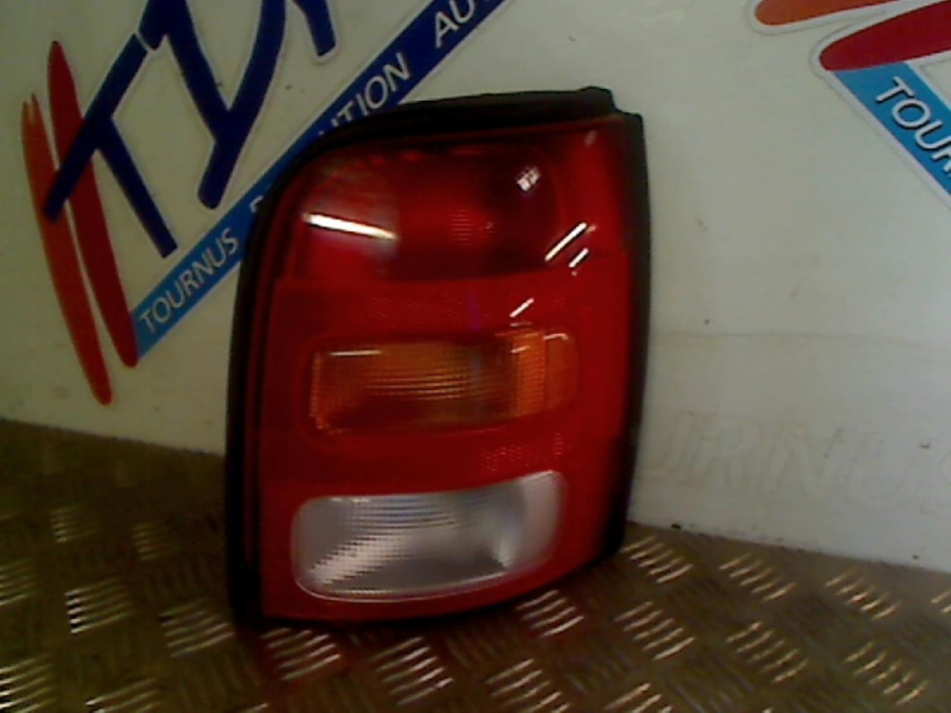 Fanale posteriore principale destro (luci) NISSAN MICRA 2 PHASE 2 Gasolina - 1