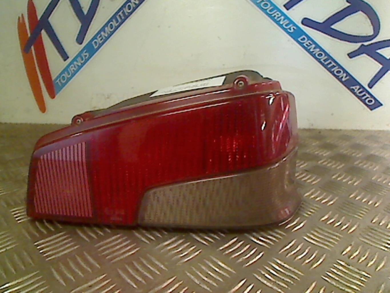 Fanale posteriore principale destro (luci) PEUGEOT 106 PHASE 1 Gasolina - 1