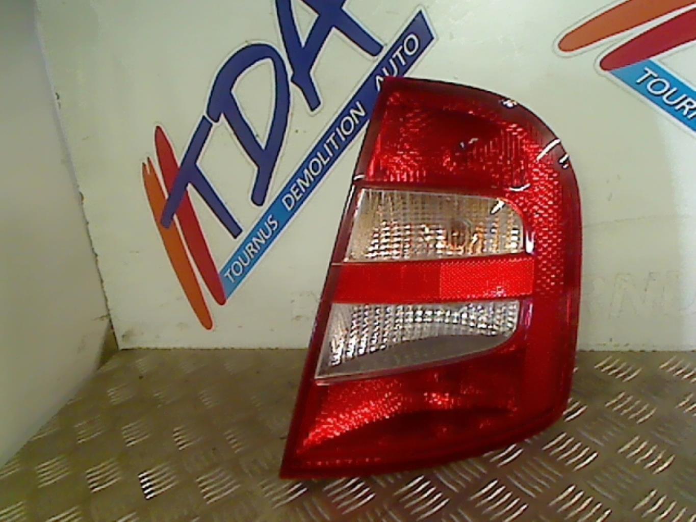 Fanale posteriore principale destro (luci) SKODA FABIA 1 PHASE 1 Gasolina - 1
