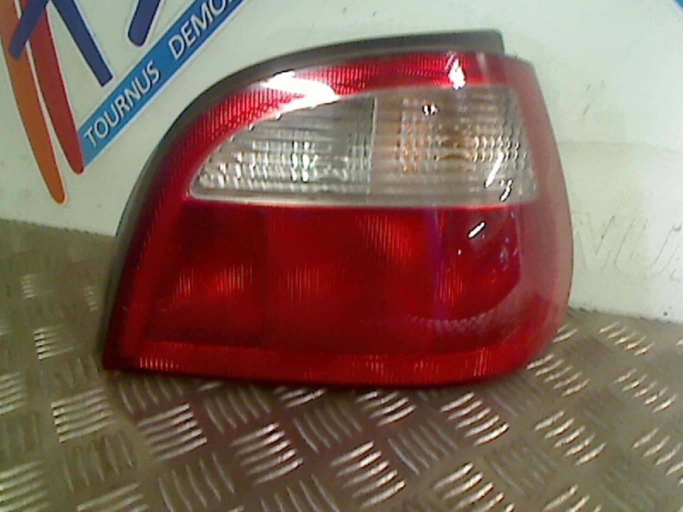 Fanale posteriore principale destro (luci) RENAULT MEGANE 1 PHASE 2 Gasolina - 1
