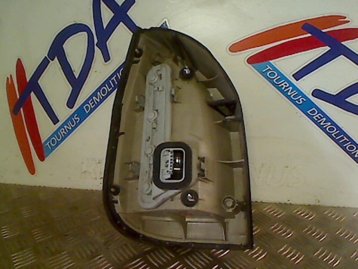 Fanale posteriore principale destro (luci) OPEL ZAFIRA A PHASE 1 Diésel - 1