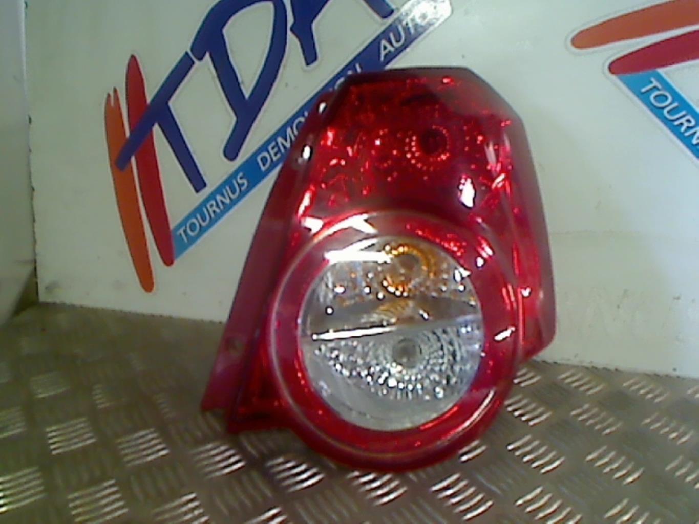 Fanale posteriore principale destro (luci) CHEVROLET AVEO 1 Gasolina - 1
