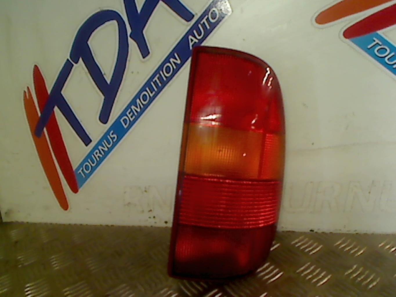 Fanale posteriore principale sinistro (luci) VOLKSWAGEN CADDY 2  - 1