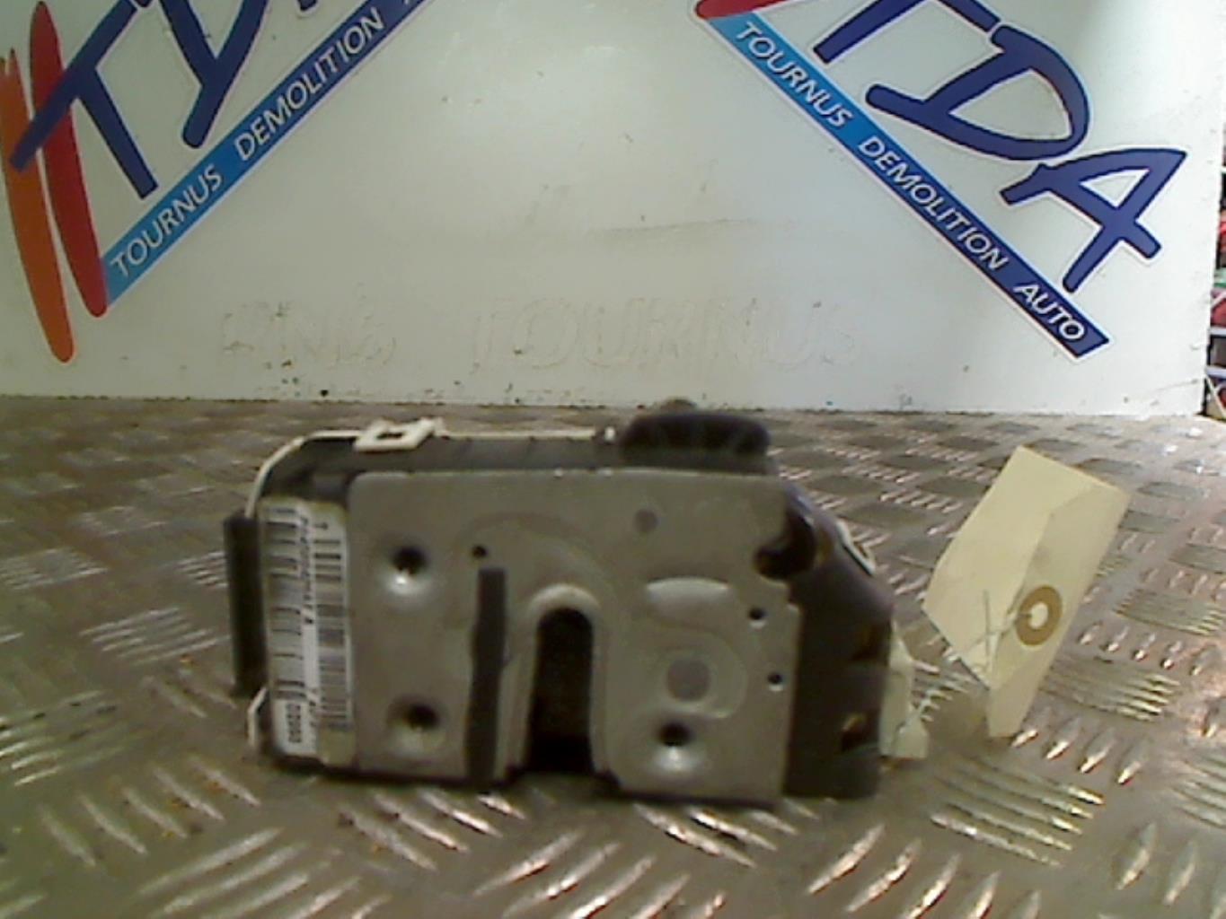 Serrure avant droit CHRYSLER SEBRING 2 Diesel - 1
