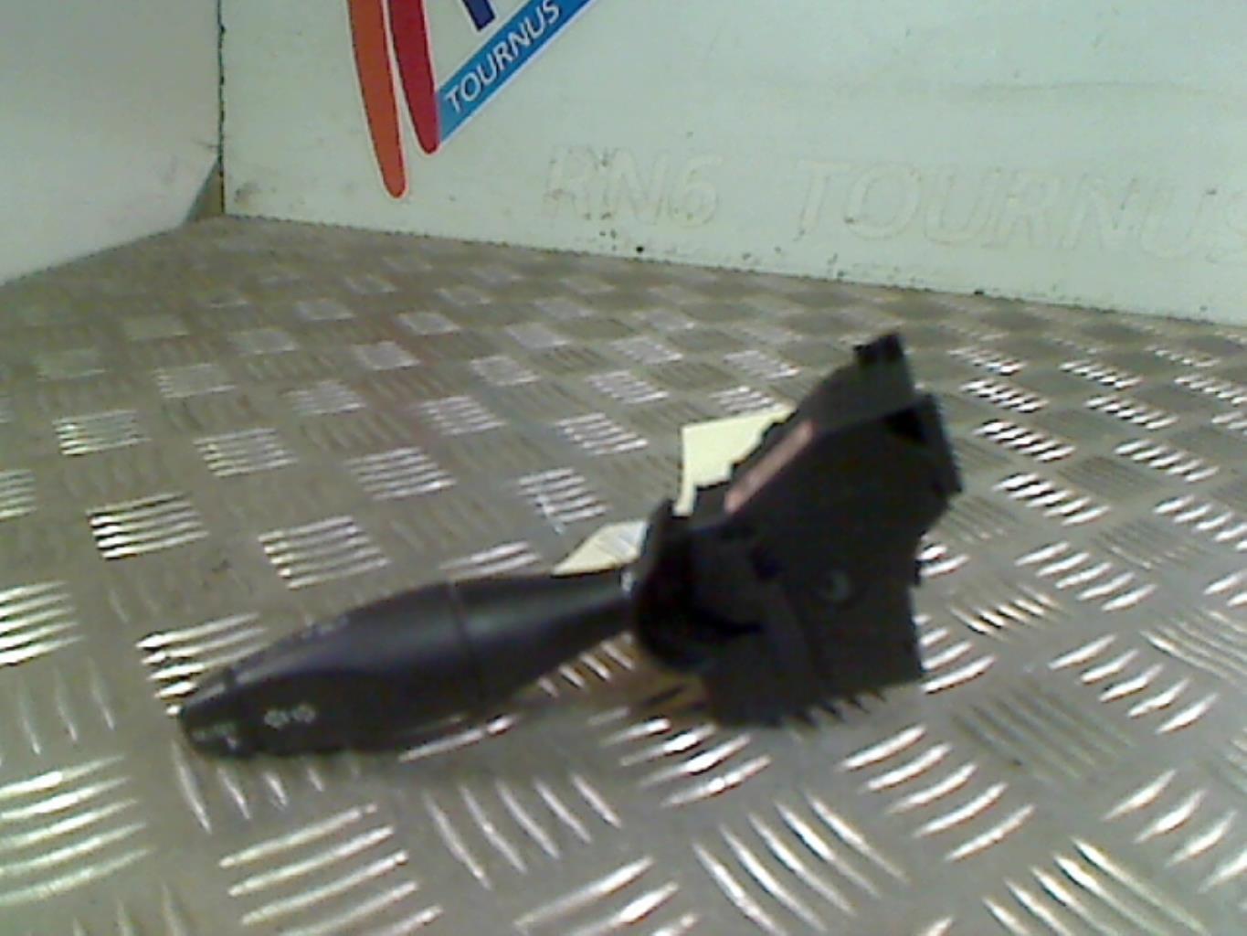 Commodo phare FORD FIESTA 5 PHASE 2  - 1