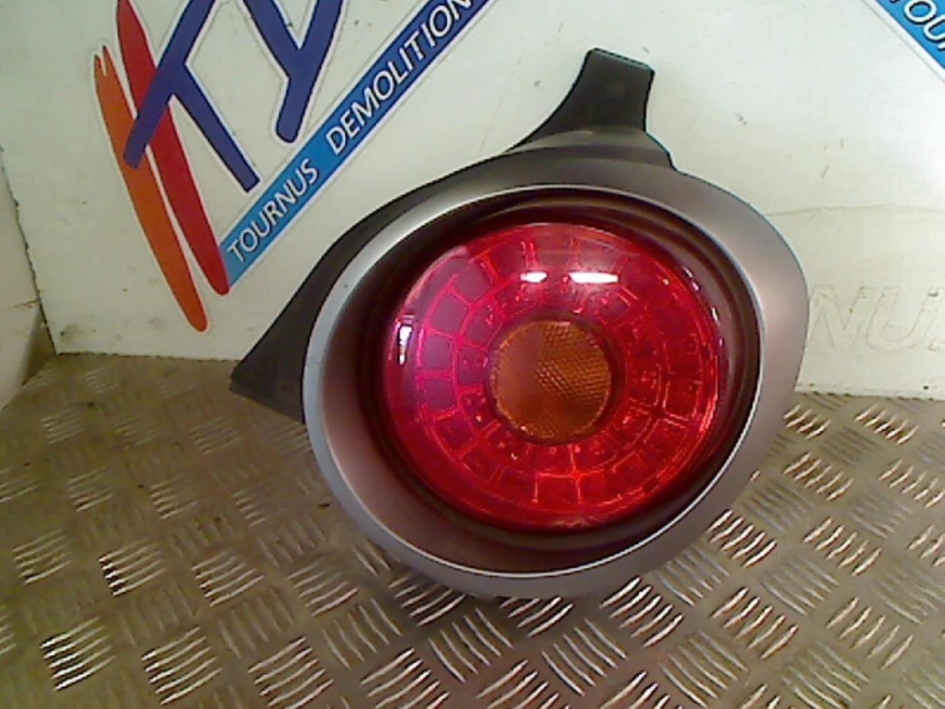 Fanale posteriore principale destro (luci) ALFA ROMEO MITO PHASE 1 Diésel - 1