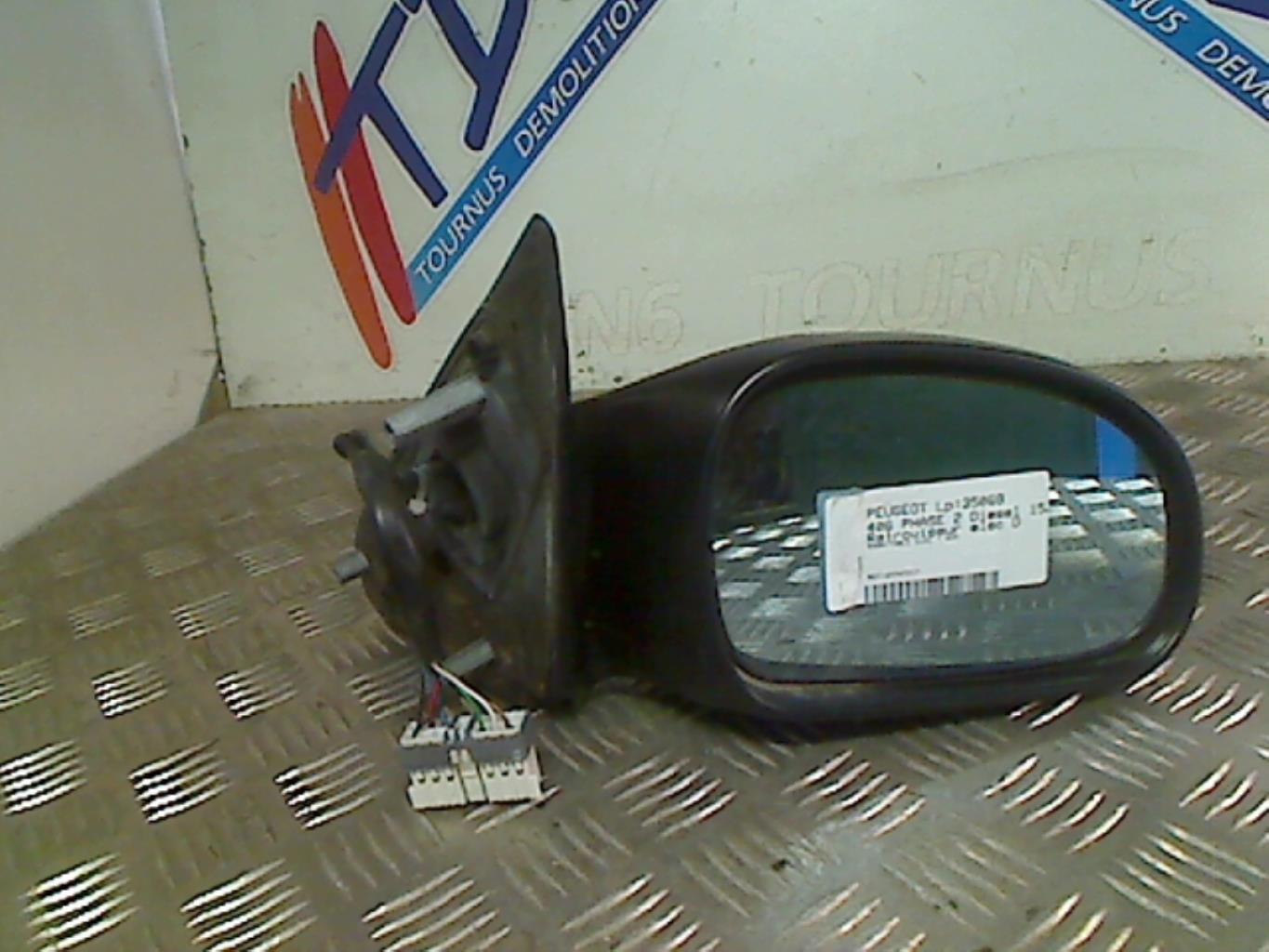Retrovisor derecho PEUGEOT 406 PHASE 1 Diésel - 1