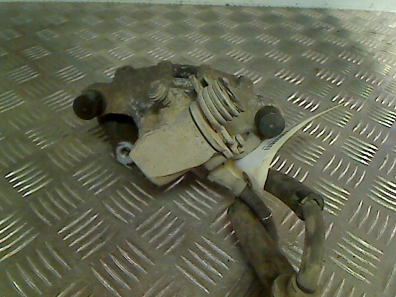 Pinza freni posteriore sinistra FORD FOCUS 2 PHASE 1 BREAK Diésel - 1