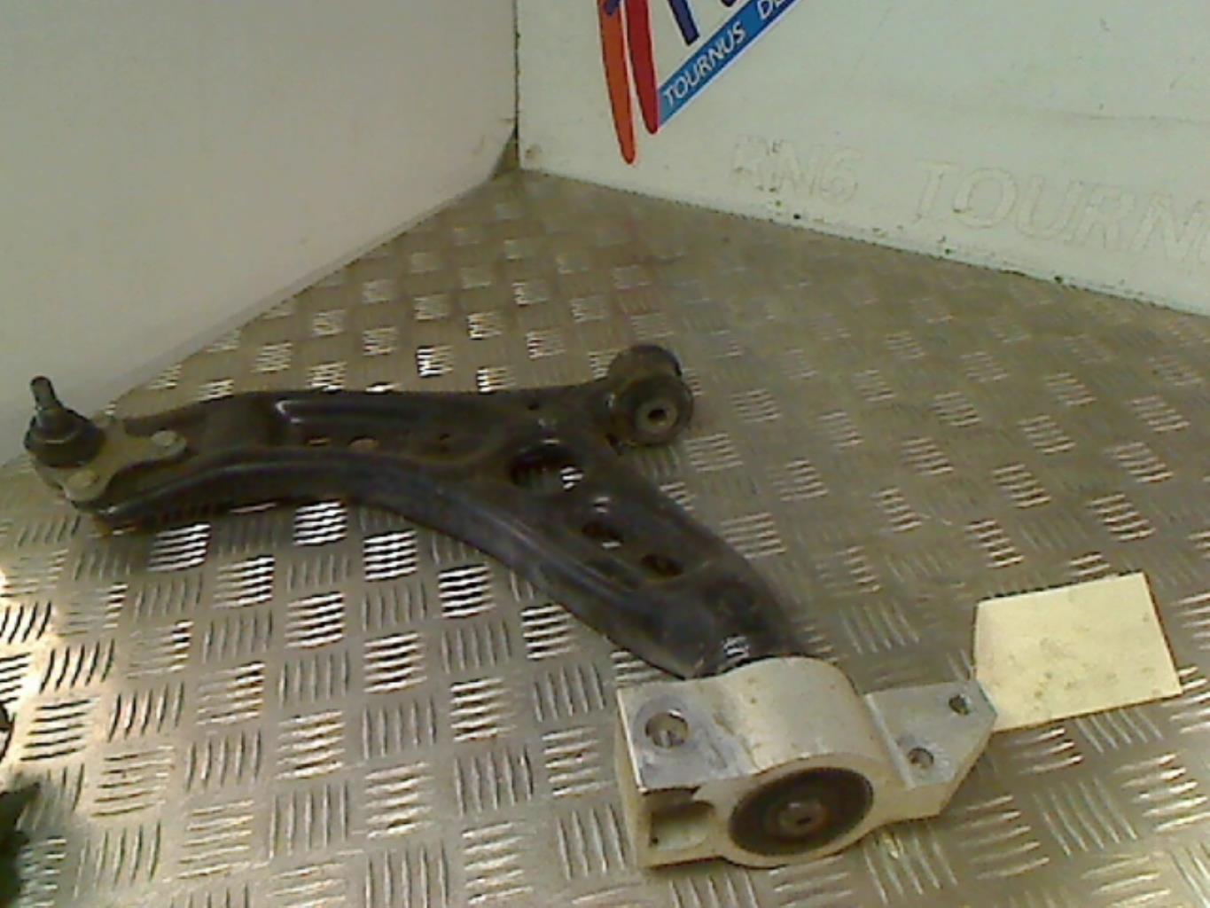 Triangle avant gauche SEAT LEON 2 PHASE 2  - 1