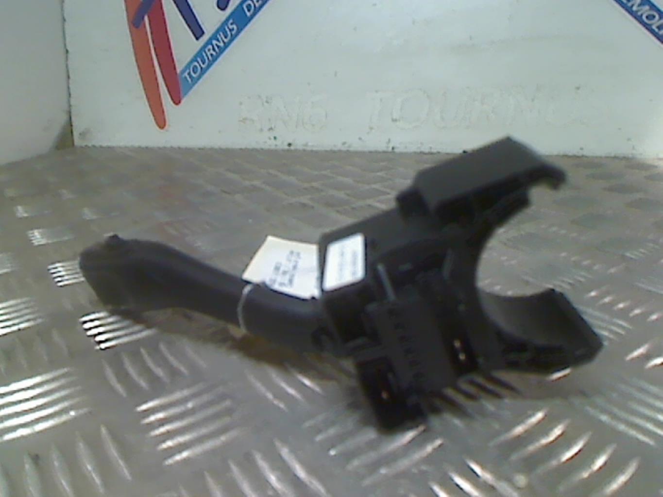 Commodo d'essuie glaces AUDI A3 1 PHASE 2 Diesel - 1