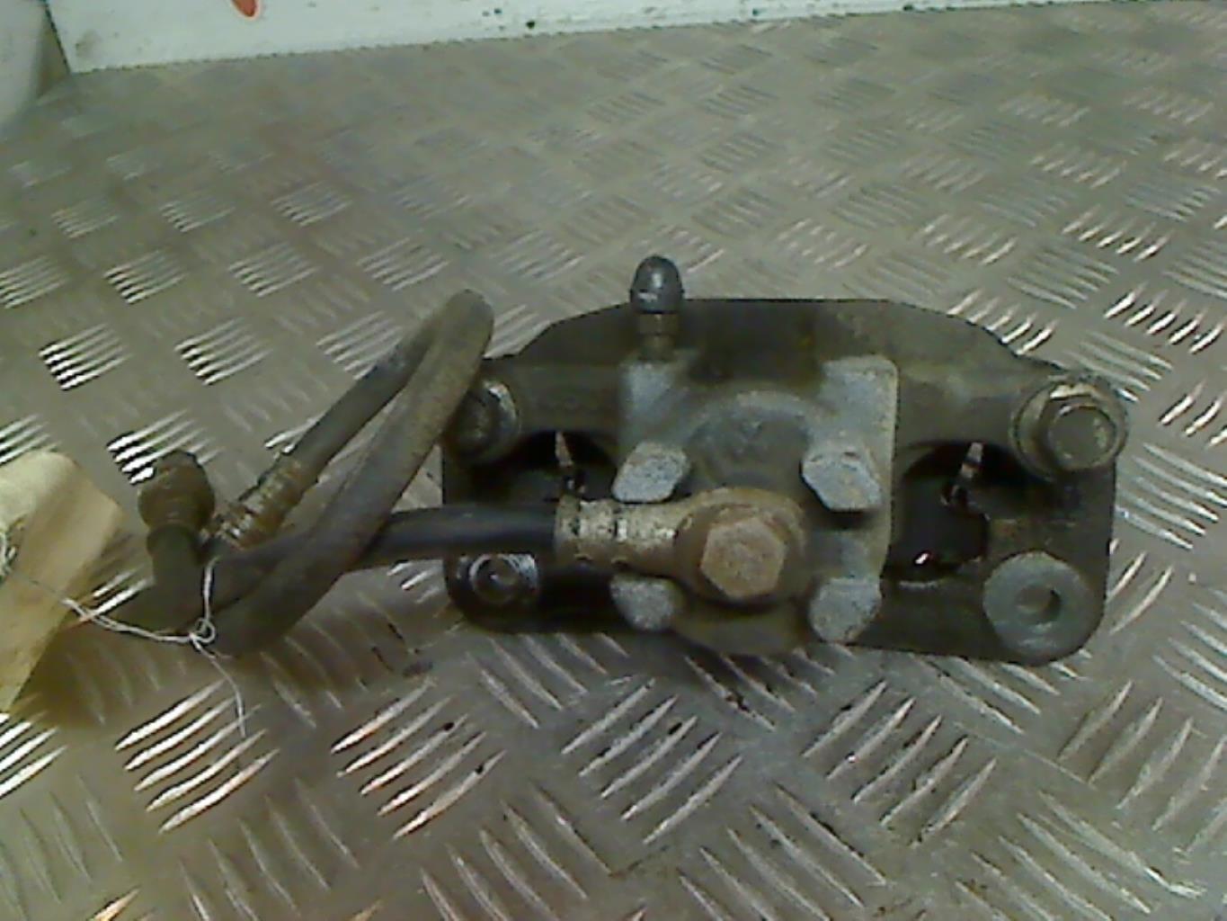 Pinza freni posteriore destra MITSUBISHI PAJERO 3 PHASE 1 Diésel - 1